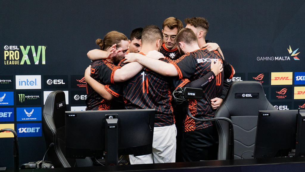 HEET players exit organization and raise Looking4Org banner