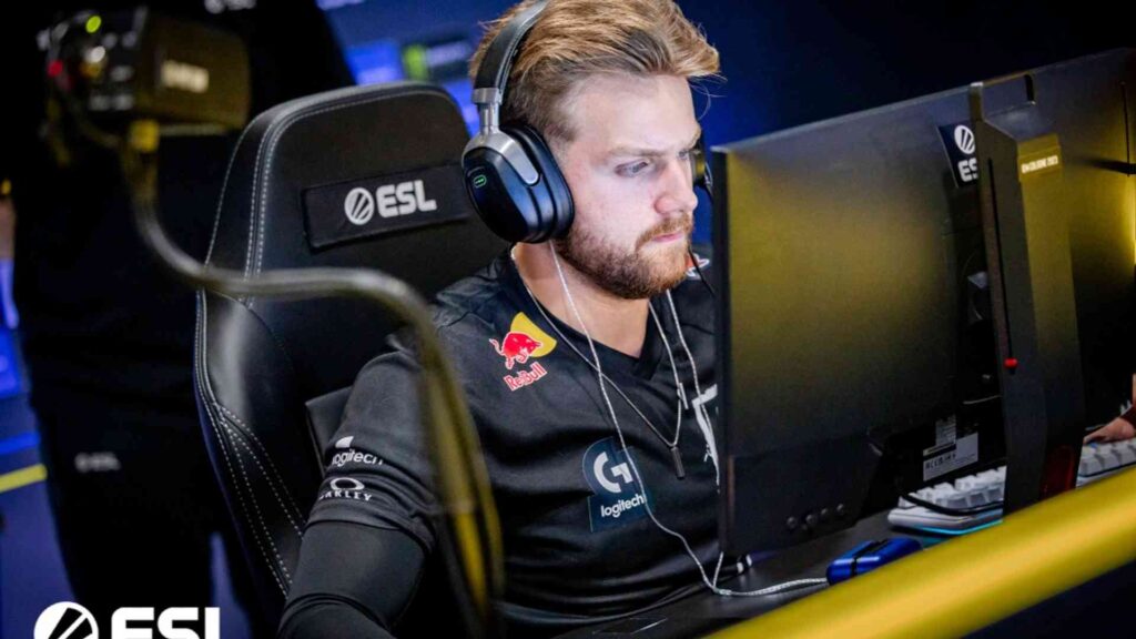 NiKo declines move from G2 to Falcons