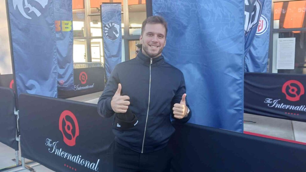 liZzard: “I’m not trying to be a star or anything. I’m just doing my job and enjoying Dota”