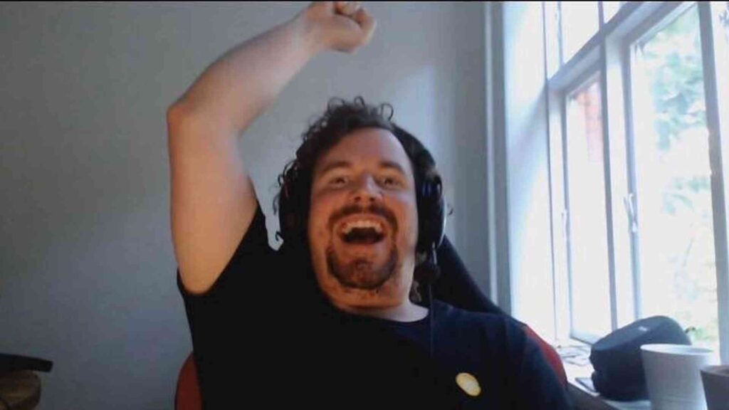 ESIC lifts HUNDEN ban for leaking Heroic tactics