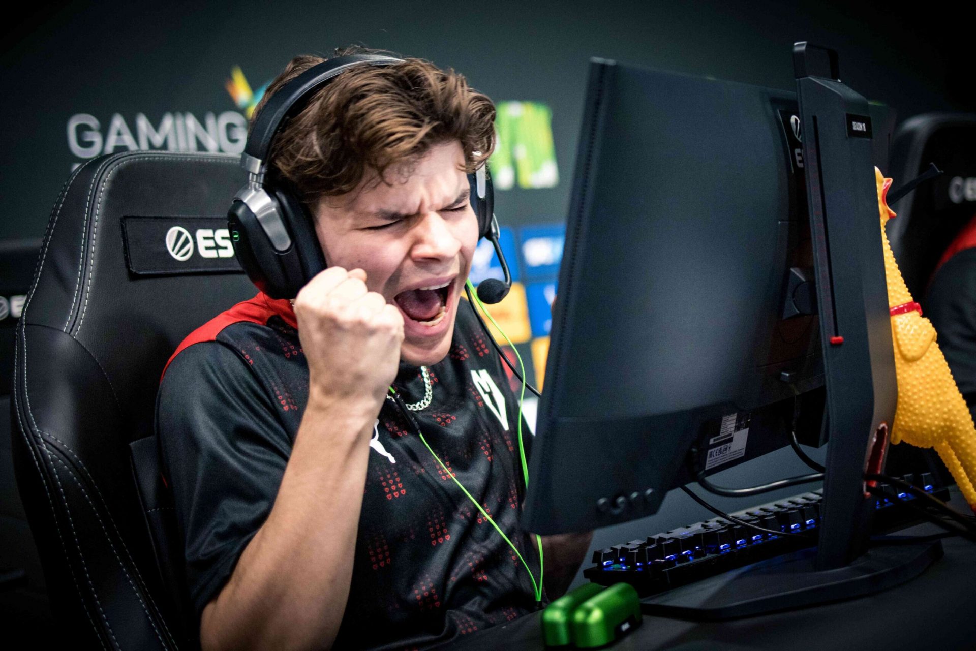 siuhy's move back to MOUZ was met with high expectations, and the Pole was able to deliver (Image Credits: ESL | Helena Kristiansson)