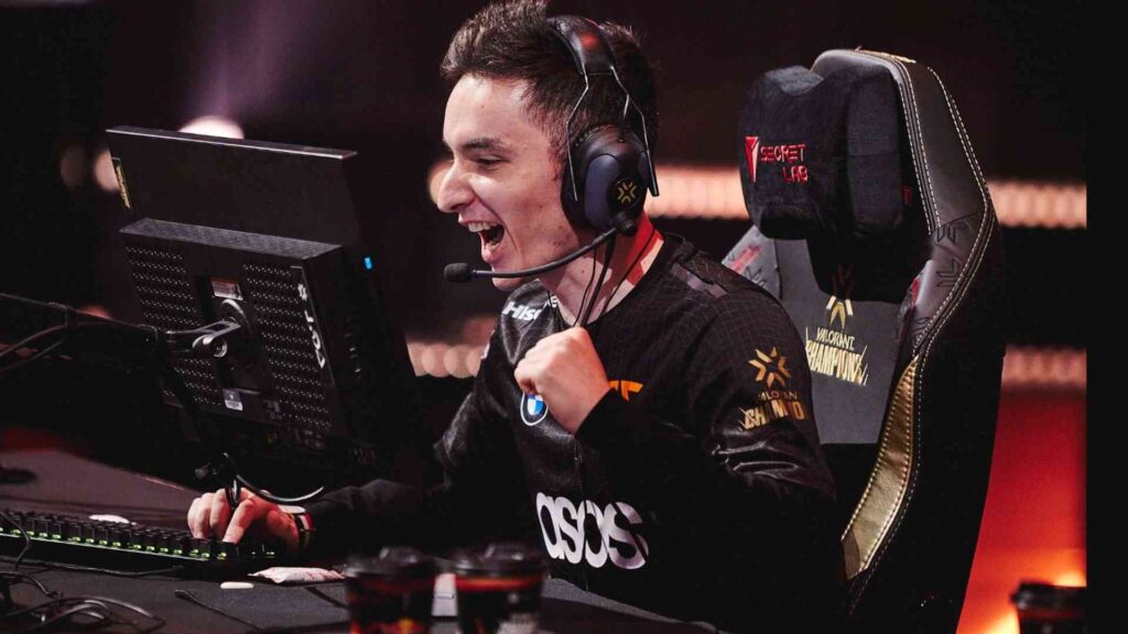 Sources: Enzo, Magnum and Mistic have reached a verbal agreement to play for Apeks