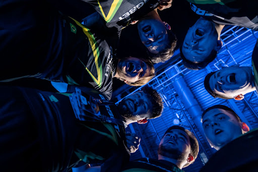 Ilya 'Perfectoâ ' Zalutskiy and his side embracing at the IEM Rio Major 2022 | Image: Copyright ESL | [Adela Sznajder]