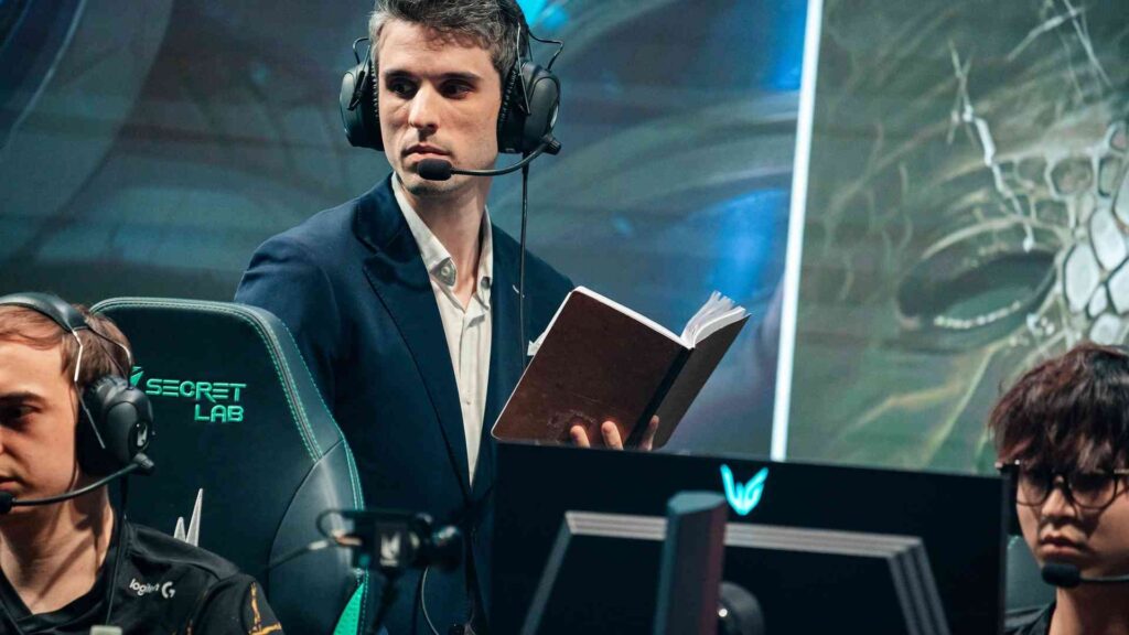 G2 Dylan Falco: “From a scrim and stage perspective, there isn’t a team right now that challenges us.”