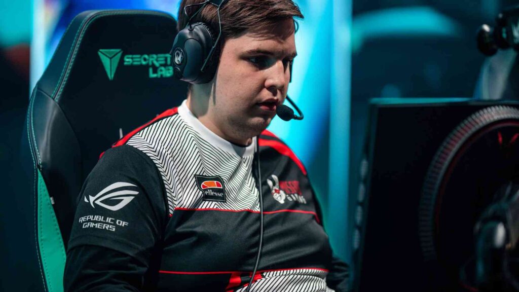 MSF Irrelevant: “Although I was nervous in the beginning, I personally feel I play better on stage.”