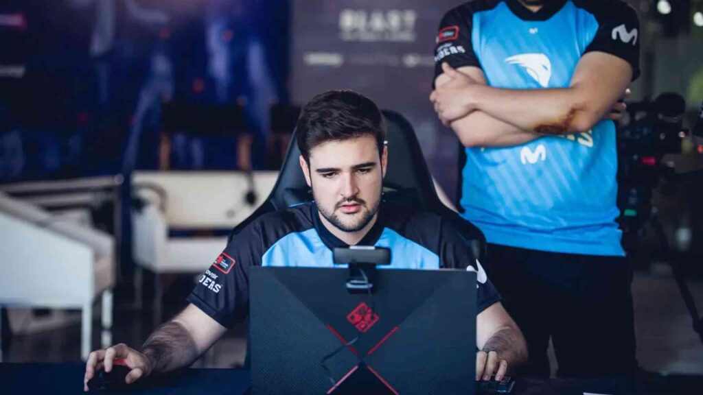 alex Is Benched In Ninjas In Pyjamas