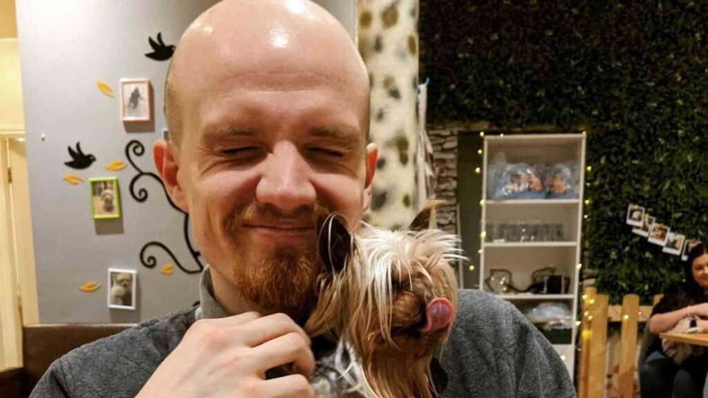 EU Rejects decided to disband