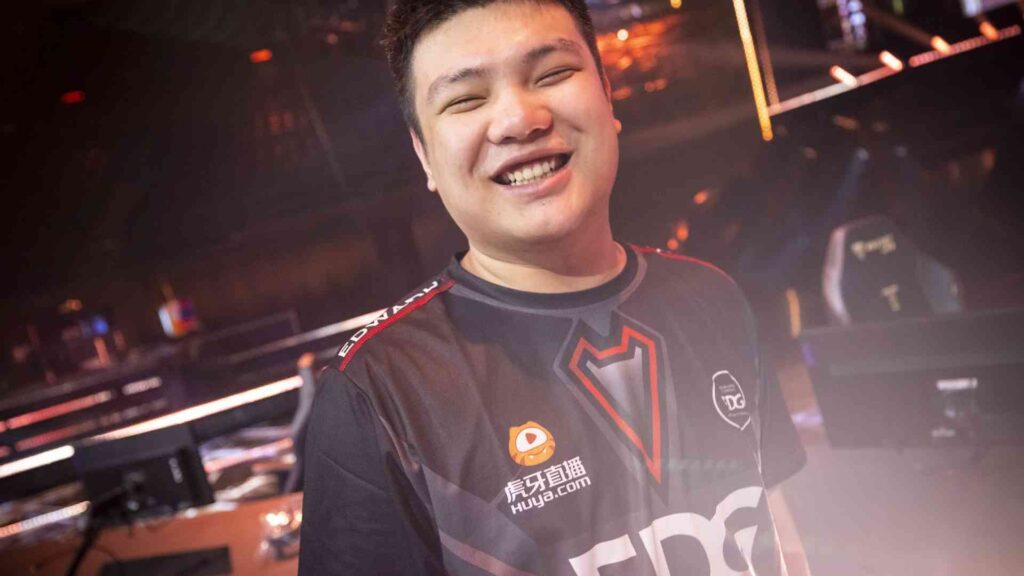 EDG Haodong: “I don’t think there’s going to be any pressure on us due to the high expectations or whatever. We’re just going to do it step by step ourselves.”