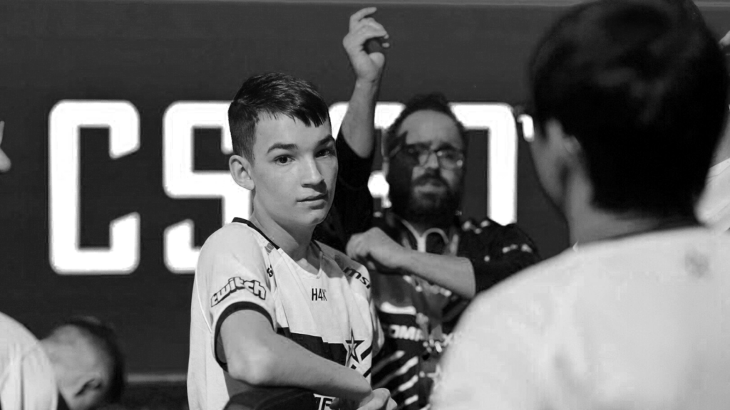 Where is oBo and what happened to him?