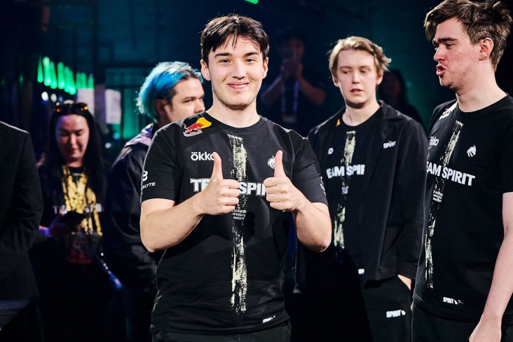 Team Spirit is the Dota 2 Esports World Cup 2025 Trophy, PARIVISION Finishes 3rd