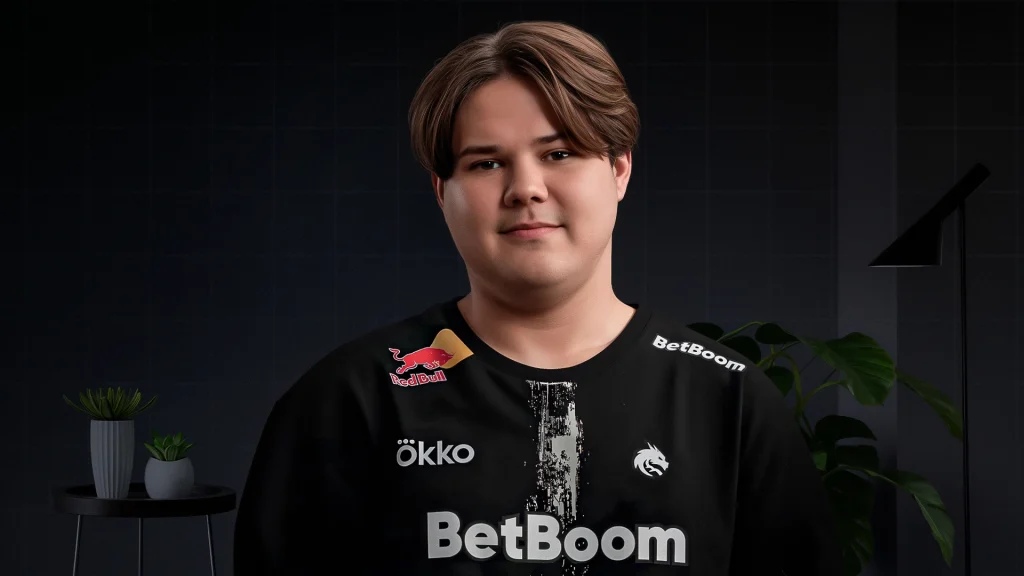 PARIVISION Sign Zweih in Roster Change, Replace AW