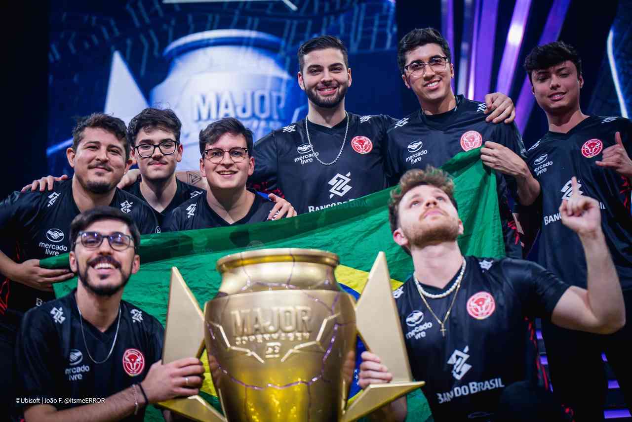 w7m with the trophy in Copenhagen. Credit: Ubisoft/JoÃ£o Ferreira